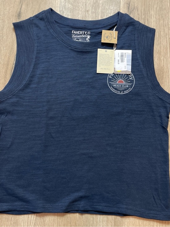 Faherty Sweaters - Faherty Sunwashed Navy V-Neck Tank size M Organic Cotton